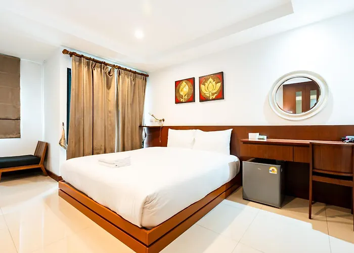 Xx Yon Sukhumvit Soi 4 - Bts Nana Apartment